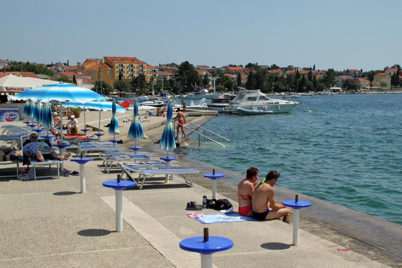 Apartments By The Sea Selce, Crikvenica - 15063 Екстериор снимка